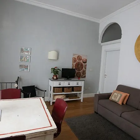 Apartment Relaxing Place In Oltrarno